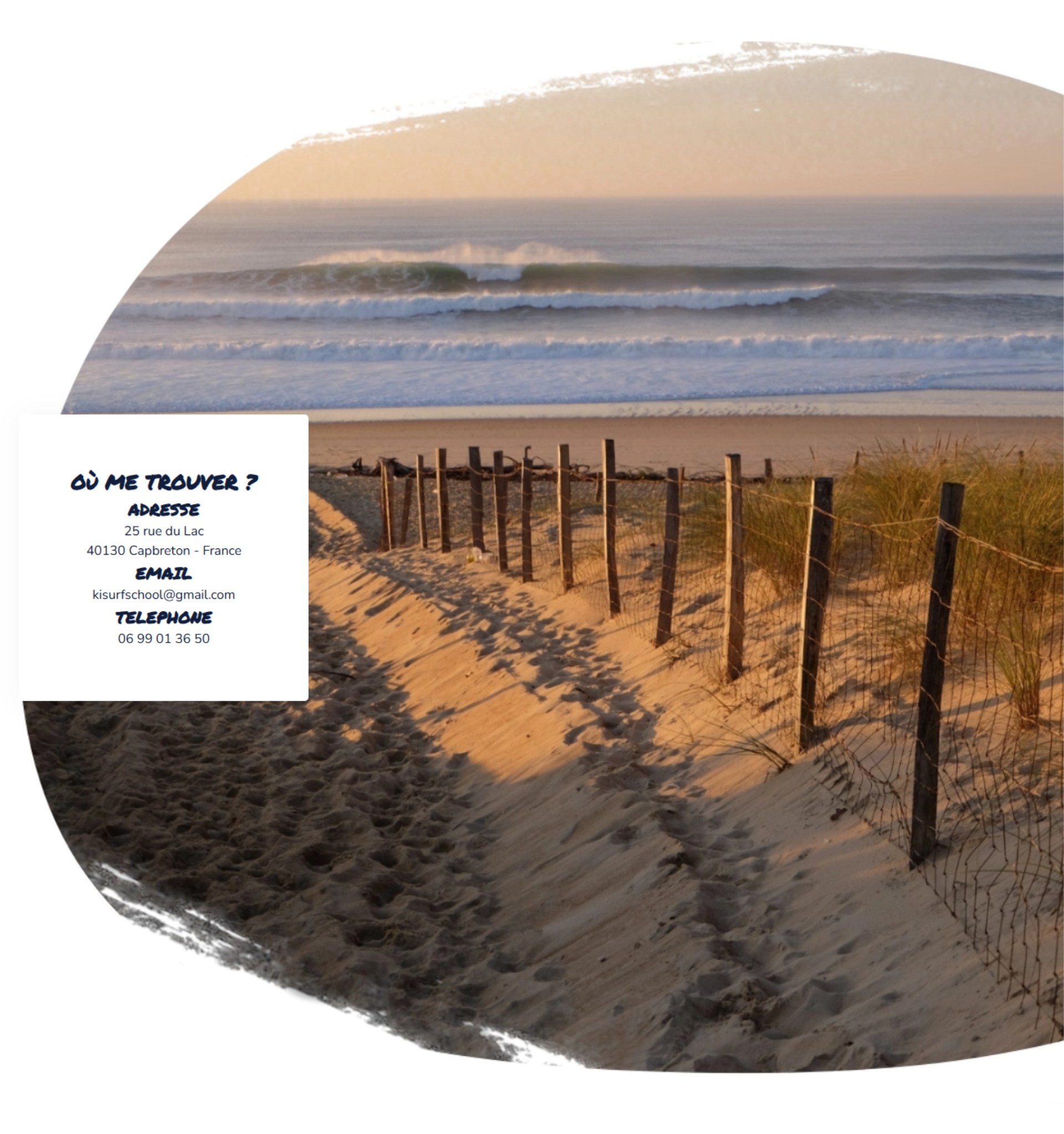 Strand von Capbreton mit Morgenwellen und Sandweg. Adresse und Kontakt der Surfschule. 